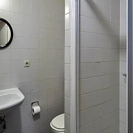 Near Town Center In Mesch Hotel 2*