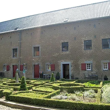 Near Town Center In Mesch Hotel